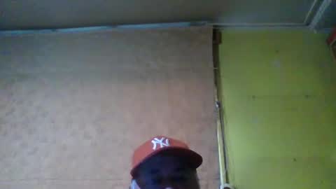 crmperez online show from October 2025 10:58:02 PM