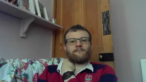 Snapshot of cropper4fun chatting on May 2026 03:22:02 PM Cropper online show from May 2026 03:22:02 PM