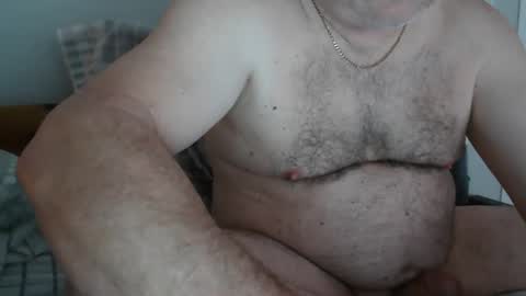 Snapshot of crowbarbi chatting on January 2025 05:56:02 PM Crowbarbi online show from January 2025 05:56:02 PM