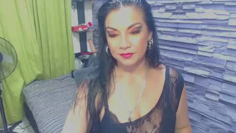 cruela_deviil online show from February 2025 11:48:01 PM