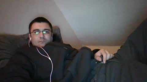 Crush380 online show from February 2025 04:10:02 AM