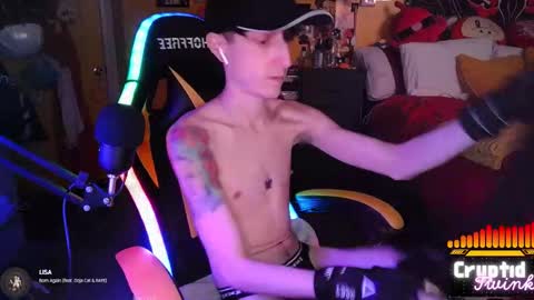 Snapshot of cryptidtwink chatting on March 2026 06:06:02 AM CryptidTwink online show from March 2026 06:06:02 AM