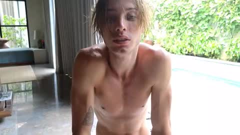 Lin inst lingoodyy online show from February 2025 02:38:01 AM