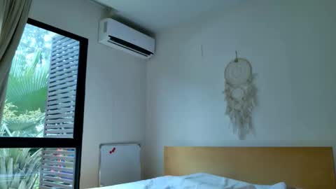 Lin inst lingoodyy online show from January 2026 04:17:02 AM