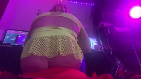 ChrysiCreambunnmommy online show from December 2025 06:06:01 PM