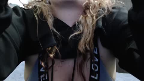 Crystal shadow online show from December 2025 01:01:02 AM