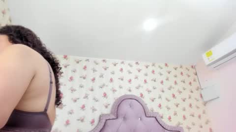 Milf Latina online show from June 2026 03:32:02 PM