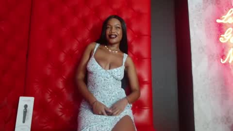 Crystal online show from January 2025 08:00:01 PM