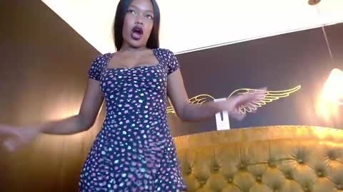 Crystal online show from February 2025 10:53:02 PM