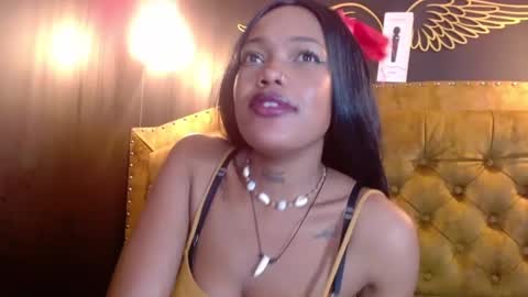 Crystal online show from March 2025 11:14:01 PM