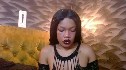 Crystal online show from October 2025 08:53:02 PM