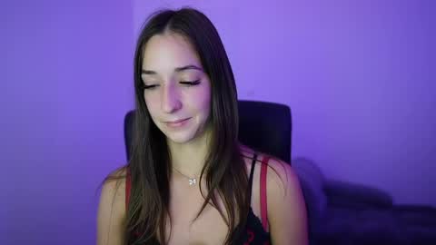 Snapshot of crystalbrunette18 chatting on May 2026 08:05:01 PM Crystalbrunette18 online show from May 2026 08:05:01 PM