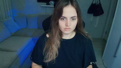 crystalemily online show from January 2026 08:21:02 PM