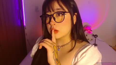 Olivia  online show from July 2026 01:31:02 PM