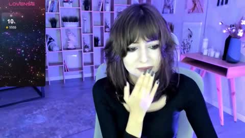 crystallbloom online show from October 2025 04:59:02 AM