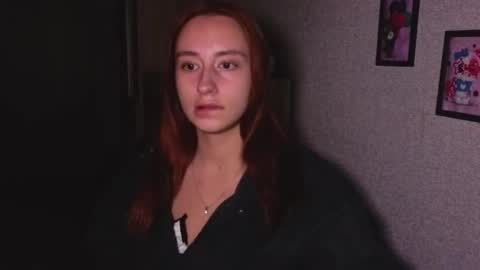 Kristina online show from November 2025 09:53:01 PM