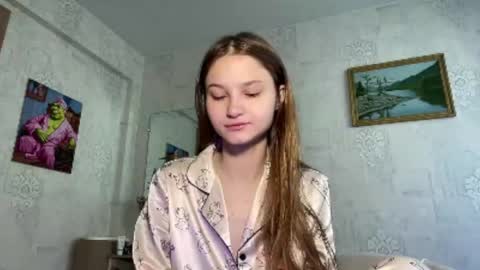 Snapshot of crystalstipp chatting on June 2026 07:14:02 AM crystalstipp online show from June 2026 07:14:02 AM