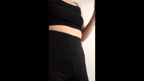 crystalsweet2026 online show from March 2026 02:49:02 PM