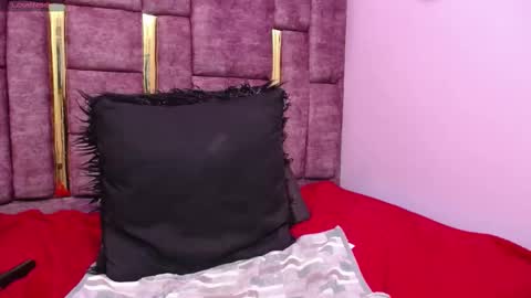 ASHLEY online show from February 2025 06:53:01 PM