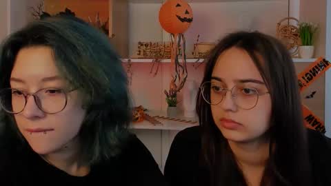 Snapshot of crysten878 chatting on November 2025 09:22:02 AM crysten878 online show from November 2025 09:22:02 AM