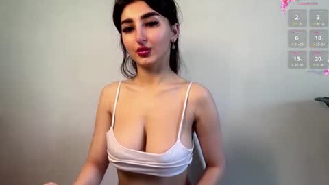 Snapshot of crystlepipkins chatting on June 2026 07:36:01 AM Diana online show from June 2026 07:36:01 AM