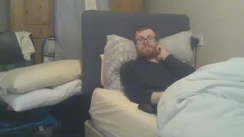 Snapshot of cs014g8493 chatting on November 2025 12:13:01 AM chris online show from November 2025 12:13:01 AM