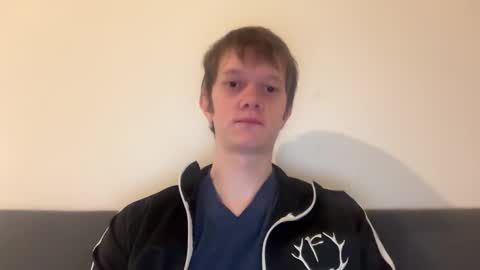 Snapshot of cube93 chatting on March 2025 10:45:02 PM cube93 online show from March 2025 10:45:02 PM