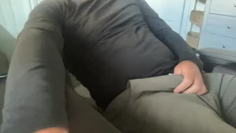 cuckgriff23 online show from June 2026 01:47:01 PM