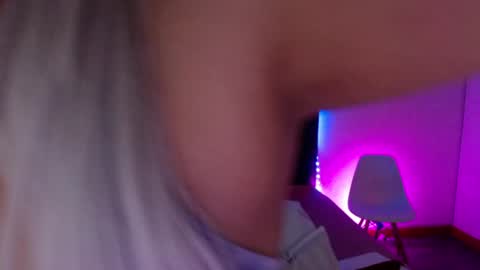 Snapshot of cuckoldlover69_ chatting on December 2024 03:41:01 AM cuckoldlover69_ online show from December 2024 03:41:01 AM