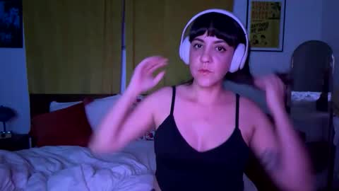 Snapshot of cuckoobaby chatting on March 2026 02:06:01 AM Cuckoobaby online show from March 2026 02:06:01 AM