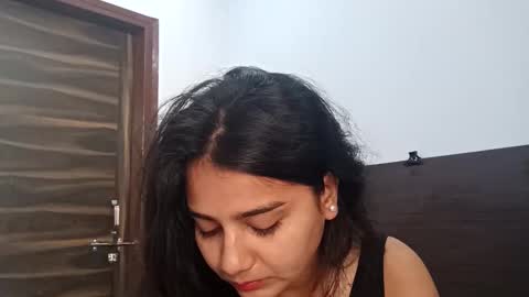 cuddlemuffins online show from March 2026 03:54:01 AM