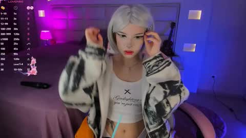 Snapshot of cuddly_kitten chatting on September 2025 10:26:02 PM Cuddly Kitten online show from September 2025 10:26:02 PM