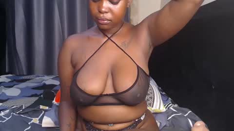 Snapshot of cum_central chatting on February 2025 08:13:01 PM cum_central online show from February 2025 08:13:01 PM