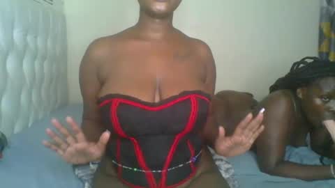Snapshot of cum_central chatting on February 2025 07:17:02 PM cum_central online show from February 2025 07:17:02 PM
