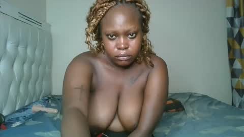 Snapshot of cum_central chatting on March 2025 05:39:01 PM cum_central online show from March 2025 05:39:01 PM