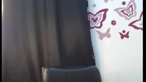 Snapshot of cum_coco_sweet chatting on November 2025 06:30:01 PM Coco sweet online show from November 2025 06:30:01 PM