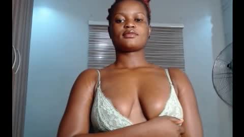 Snapshot of cum_ebony_petitxx chatting on September 2025 07:08:02 AM cath online show from September 2025 07:08:02 AM