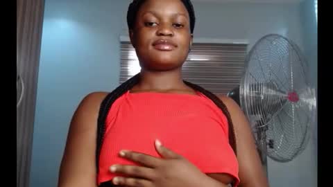 Snapshot of cum_ebony_petitxx chatting on September 2025 07:18:02 AM cath online show from September 2025 07:18:02 AM