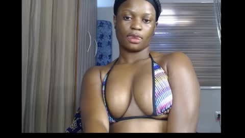 Snapshot of cum_ebony_petitxx chatting on October 2025 07:19:01 AM cath online show from October 2025 07:19:01 AM