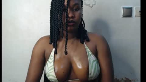 Snapshot of cum_ebony_xxxpetit chatting on July 2026 12:08:01 AM Teeha online show from July 2026 12:08:01 AM