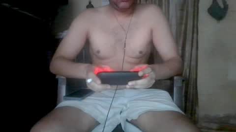 Snapshot of cum_l chatting on May 2026 06:19:02 AM Noha online show from May 2026 06:19:02 AM