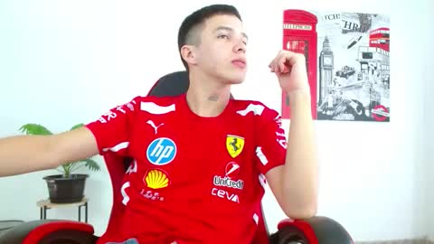 cumandres online show from November 2025 02:28:01 PM