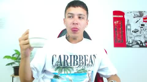 cumandres online show from March 2026 02:29:01 PM