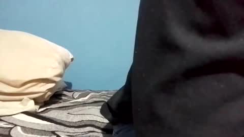 Snapshot of cumbian_chero chatting on February 2025 01:22:01 PM cumbian_chero online show from February 2025 01:22:01 PM