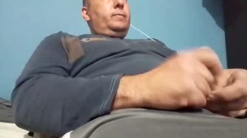 Snapshot of cumbian_chero chatting on February 2025 02:08:02 AM cumbian_chero online show from February 2025 02:08:02 AM