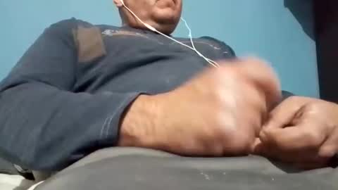 Snapshot of cumbian_chero chatting on February 2025 05:11:02 AM cumbian_chero online show from February 2025 05:11:02 AM