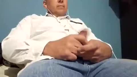 Snapshot of cumbian_chero chatting on February 2025 12:48:01 PM cumbian_chero online show from February 2025 12:48:01 PM