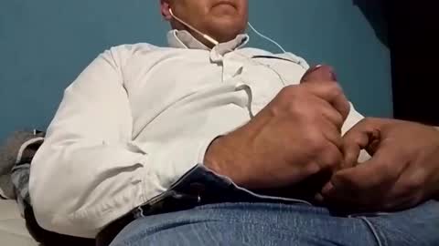 Snapshot of cumbian_chero chatting on February 2025 04:57:01 AM cumbian_chero online show from February 2025 04:57:01 AM