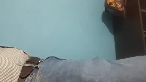 Snapshot of cumbian_chero chatting on February 2025 11:37:01 PM cumbian_chero online show from February 2025 11:37:01 PM