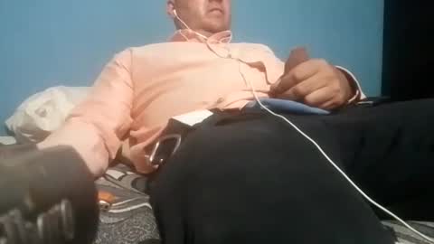 Snapshot of cumbian_chero chatting on September 2025 12:10:02 AM cumbian_chero online show from September 2025 12:10:02 AM